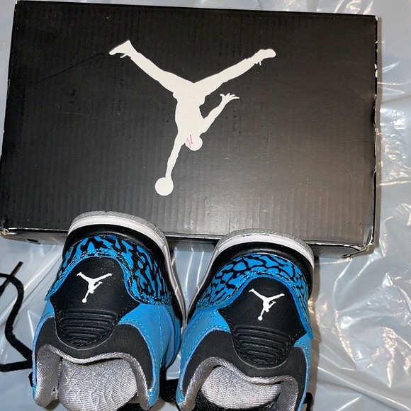 Jordan - Picture 8 of 9